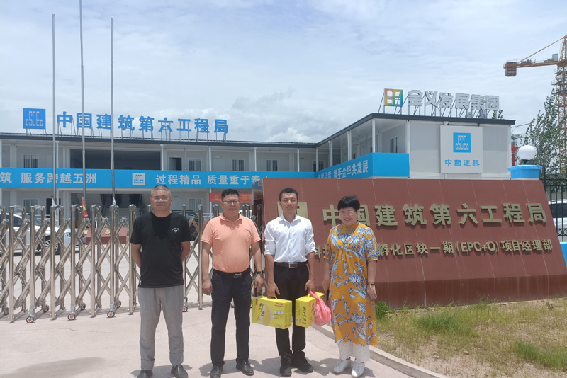 炎炎夏日送清涼，滴滴關懷沁人心