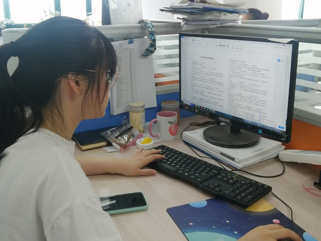 以考促學、以學促廉