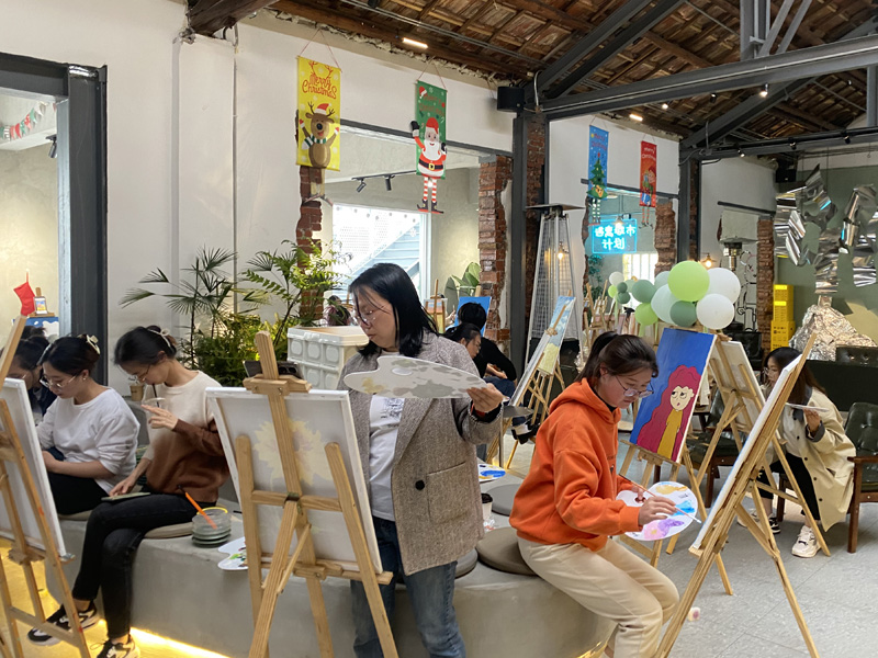 三八節(jié)油畫活動 (5)
